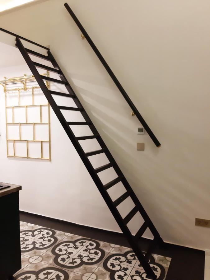 Danube Elegance Apartment Budapest Exteriör bild